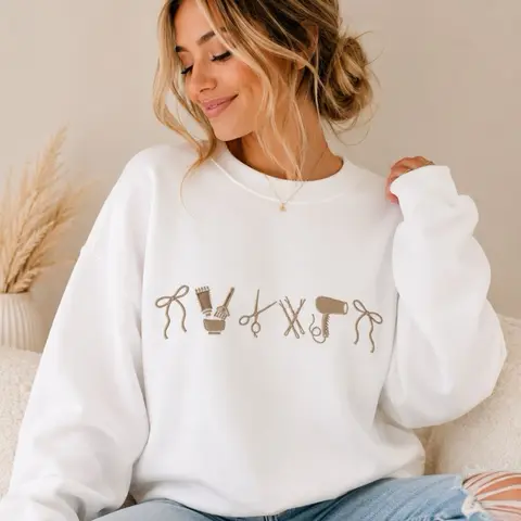 Hairstylist icon pullover crewneck, hair stylist crewneck, neutral aesthetic comfort pullover casual comfortable sweatshirts for aesthetic hair women. hair dresser sweatshirt