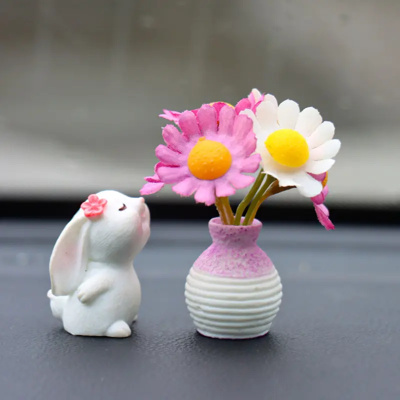 Cute Rabbit-Shaped Flower Vase, Cartoon Doll Decoration, Plastic Car Interior Ornament, Home Decor Gift, Perfect Christmas Present, Cute Collectible Figurines, Bunny Decor