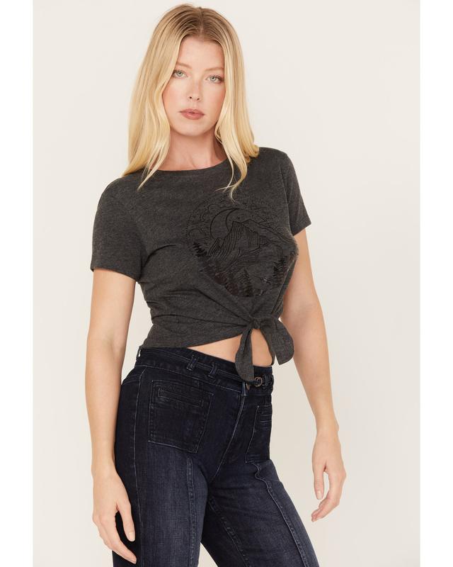 Shyanne Women's Tie-Front Foil Mountain Graphic Tee - Swho22k34