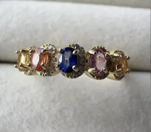 <PingEast Jewelry>LANBS206----925 sterling silver band ring in gold tone set with 5 natural eye-clean 3×4mm multicolor sapphires