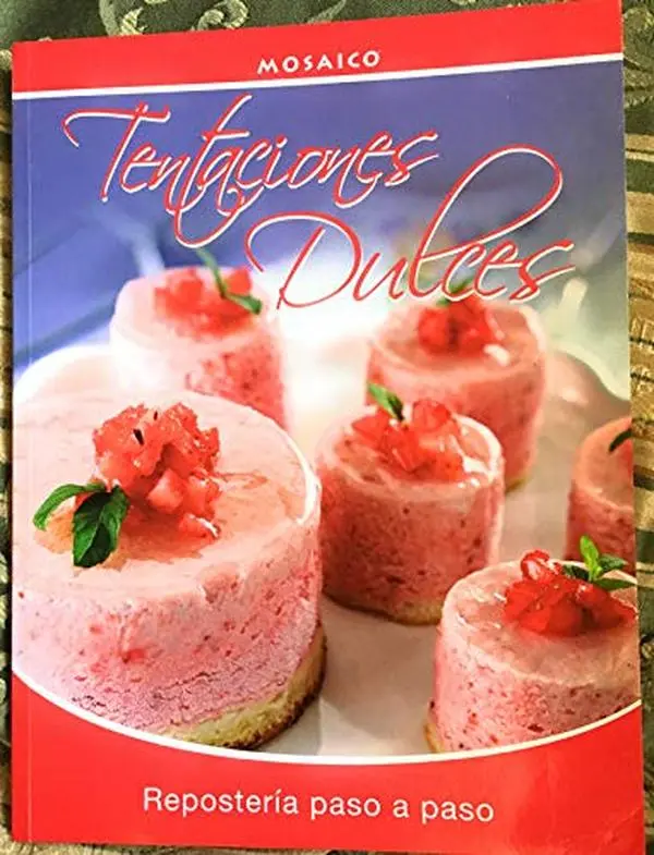USED Book - Tentaciones Dulces Reposteria Paso a Paso (Sweet Pastry Temptations Step By Step -- Spanish Language) by unknown author (Unknown) - spanish