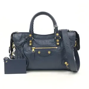 Pre-owned Balenciaga Leather Shoulder Bags 11.42'' R3219 Shoulder Bag T25188756281 1023 T1 Chloe