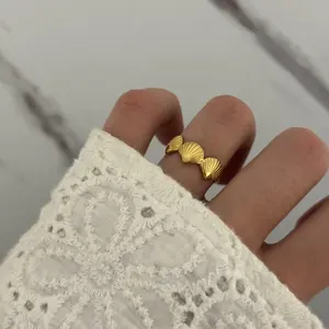 Retro Gold Shell Shape Women Adjustable Minimalist Ring Stainless steel + gift bag