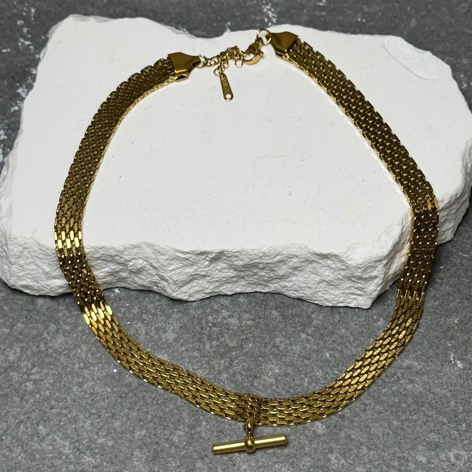 All The Way Up Choker 13" w/ Extender