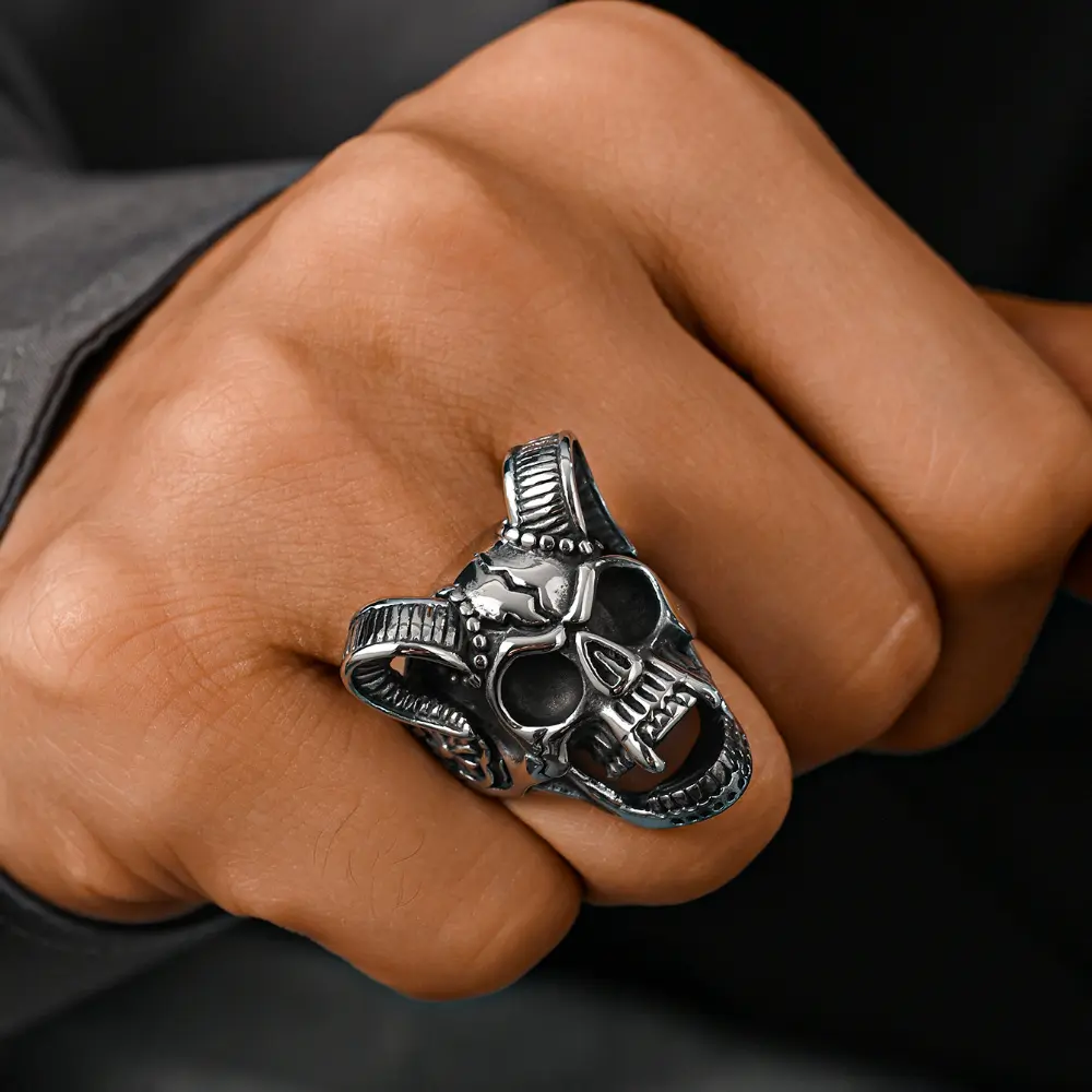 Men's Vintage Stainless Steel Animal Horn Statement Ring - Unique, Chunky Style, Retro Steel Statement Decorative Ring for Party Fashion Costume Jewelry Accessories, Unique Rings, Statement Decorative Rings