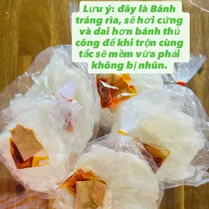 Bánh tráng rìa dầu ớt muối nhuyễn – Vietnamese Rice Paper with chili and Salt (5 Packs)