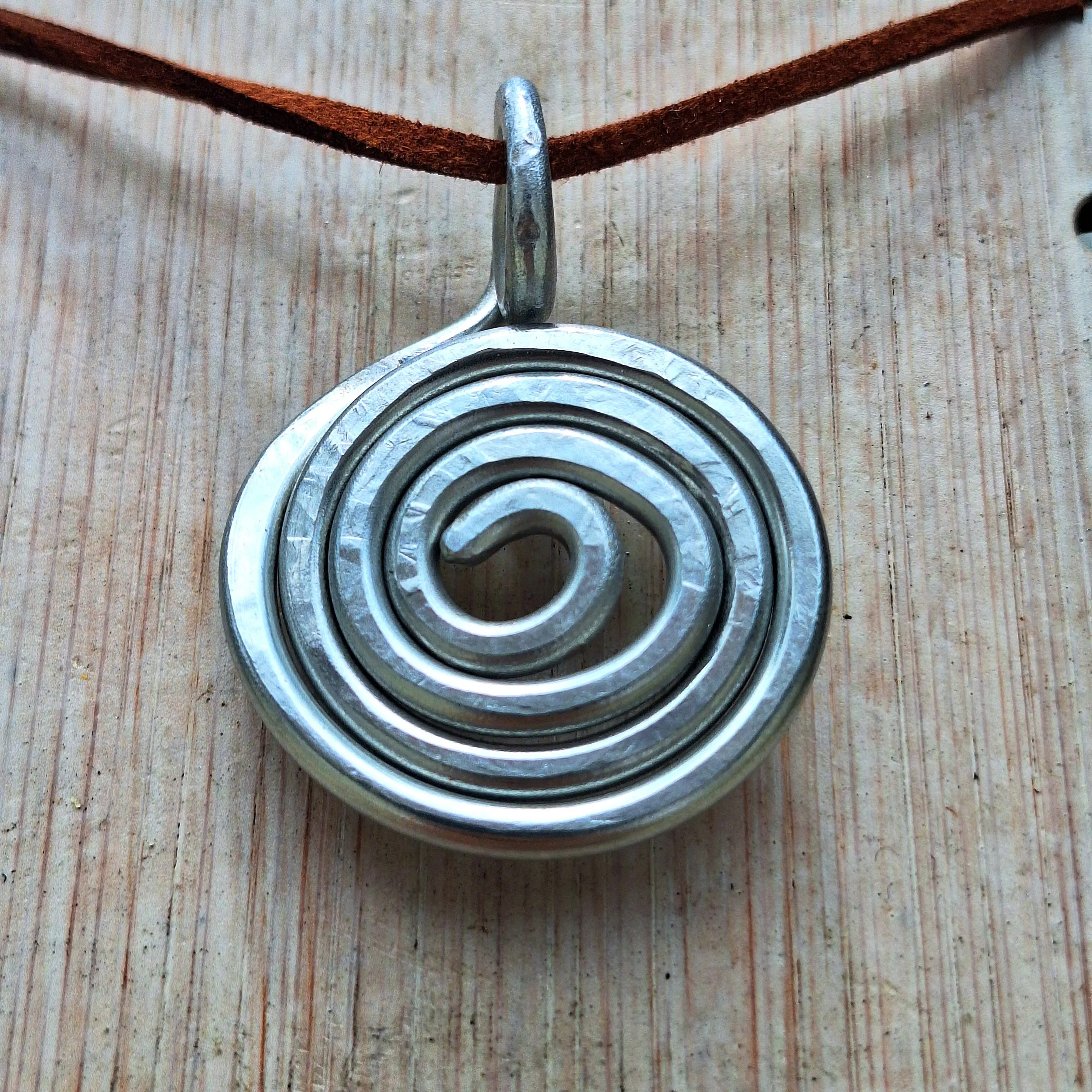 Zinc Spiral Necklace 99.99% Purity - Collar Espiral de Zinc Puro