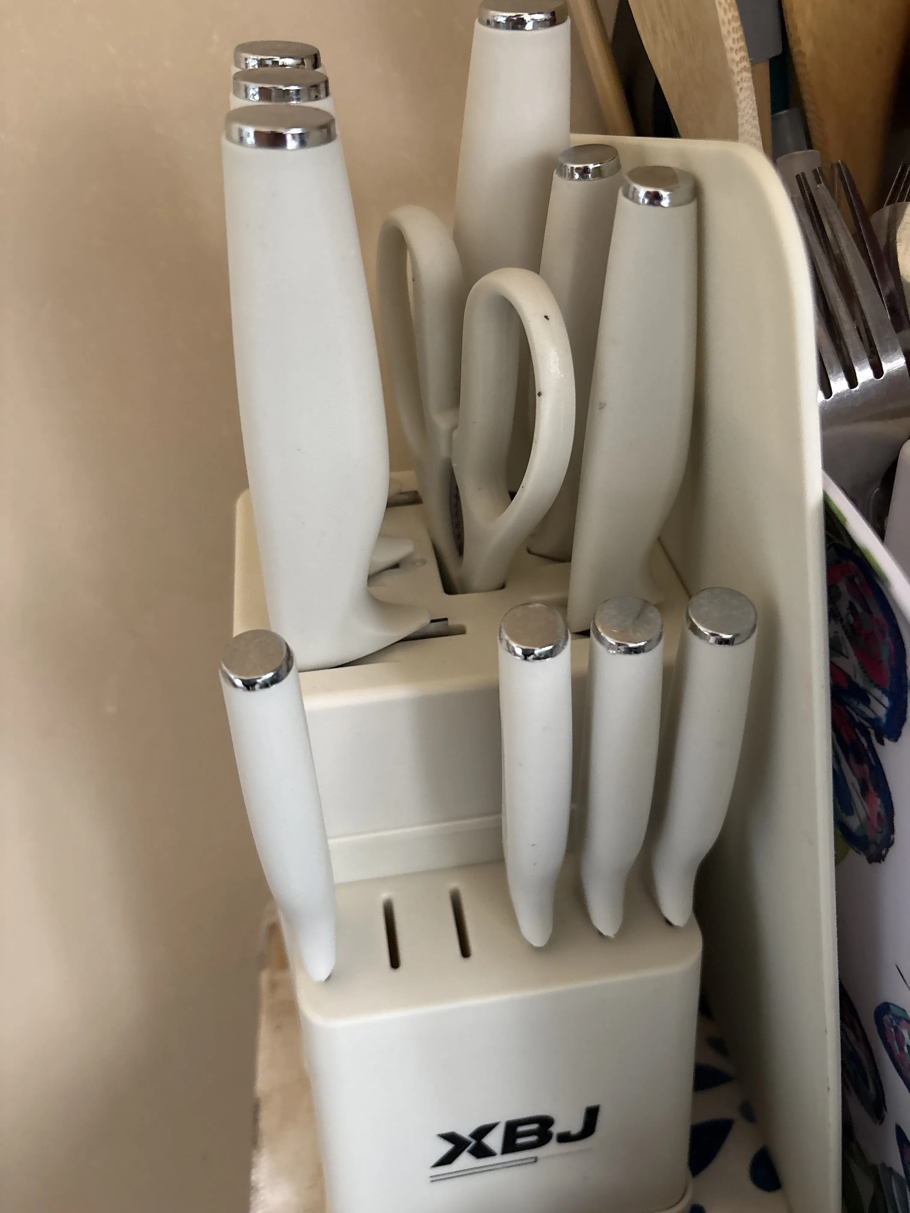 Cuchillos blancos