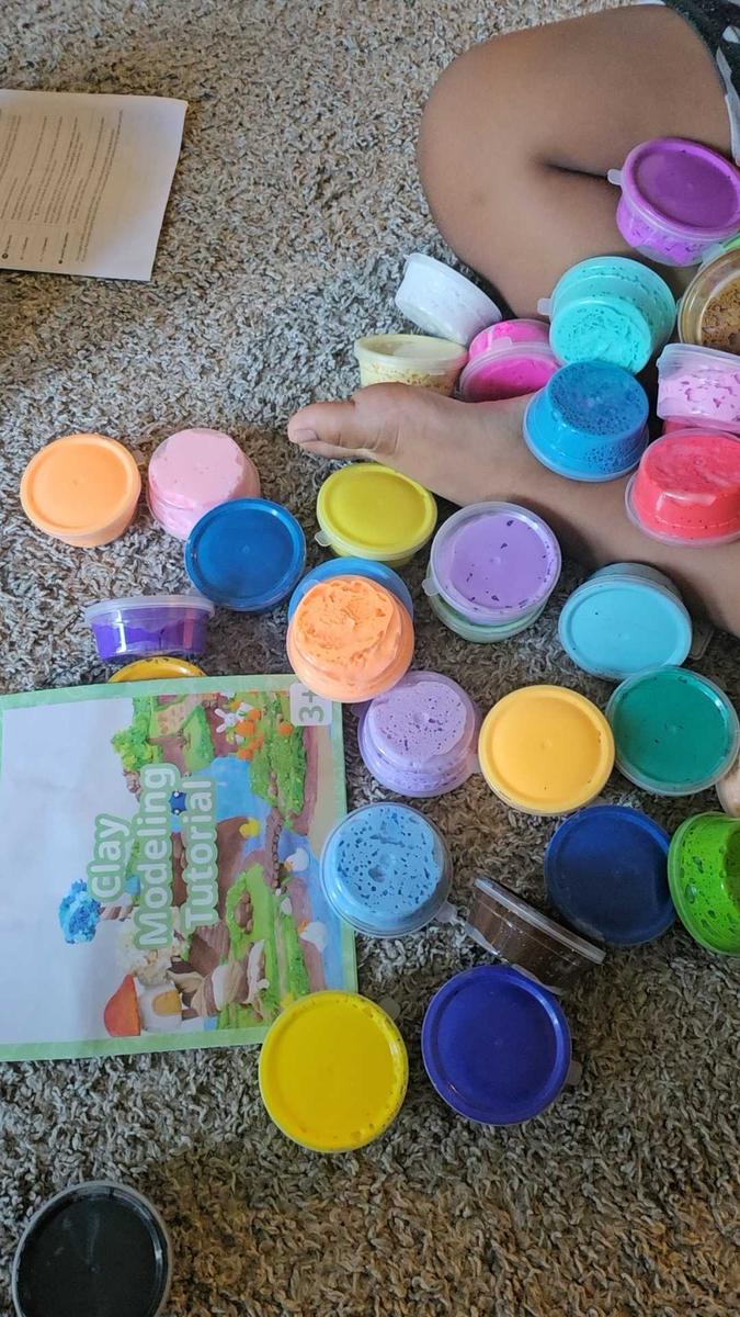 Item: 45 color(gift box)