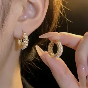 New Style Pearl Hoop Earrings, Light Luxury, High-Grade, DDES0001 Niche, Large Hoops For Women, Minimalist Style, Fashionable Ear Accessories For Women