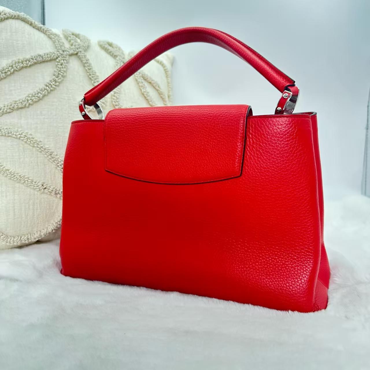 Pre-owned Louis Vuitton Capucines Handbag, Red Taurillon Calfskin, Silver Hardware Bag|19047156