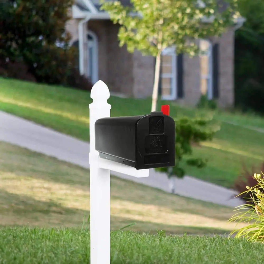 Parsons Medium-Size Lightweight Plastic Post-Mount Mailbox, Black - Material-Boosted, Curb Appeal-Enhancing Classic Functional Easy-to-Install Residential Postal Solution with Practicality & Sleek Look