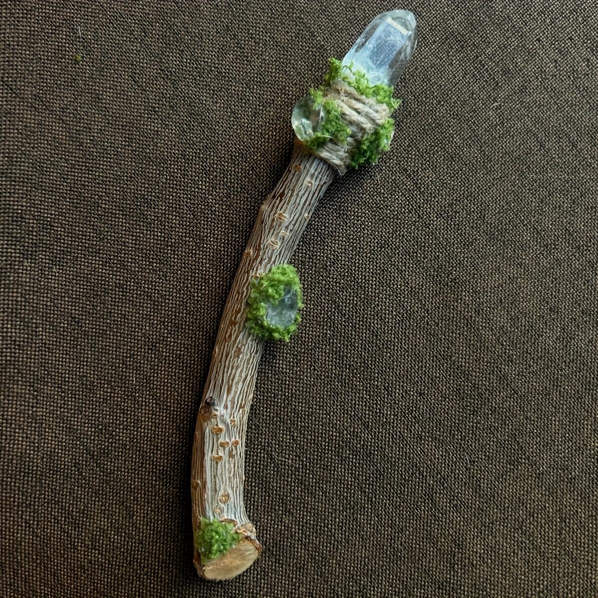 1/2 piece white crystal magic wand, crystal magic wand, crystal scepter suitable for witches, magic enthusiasts, used for Halloween, cosplay, and stage performances — elegant witch wand, home decoration, ideal gift