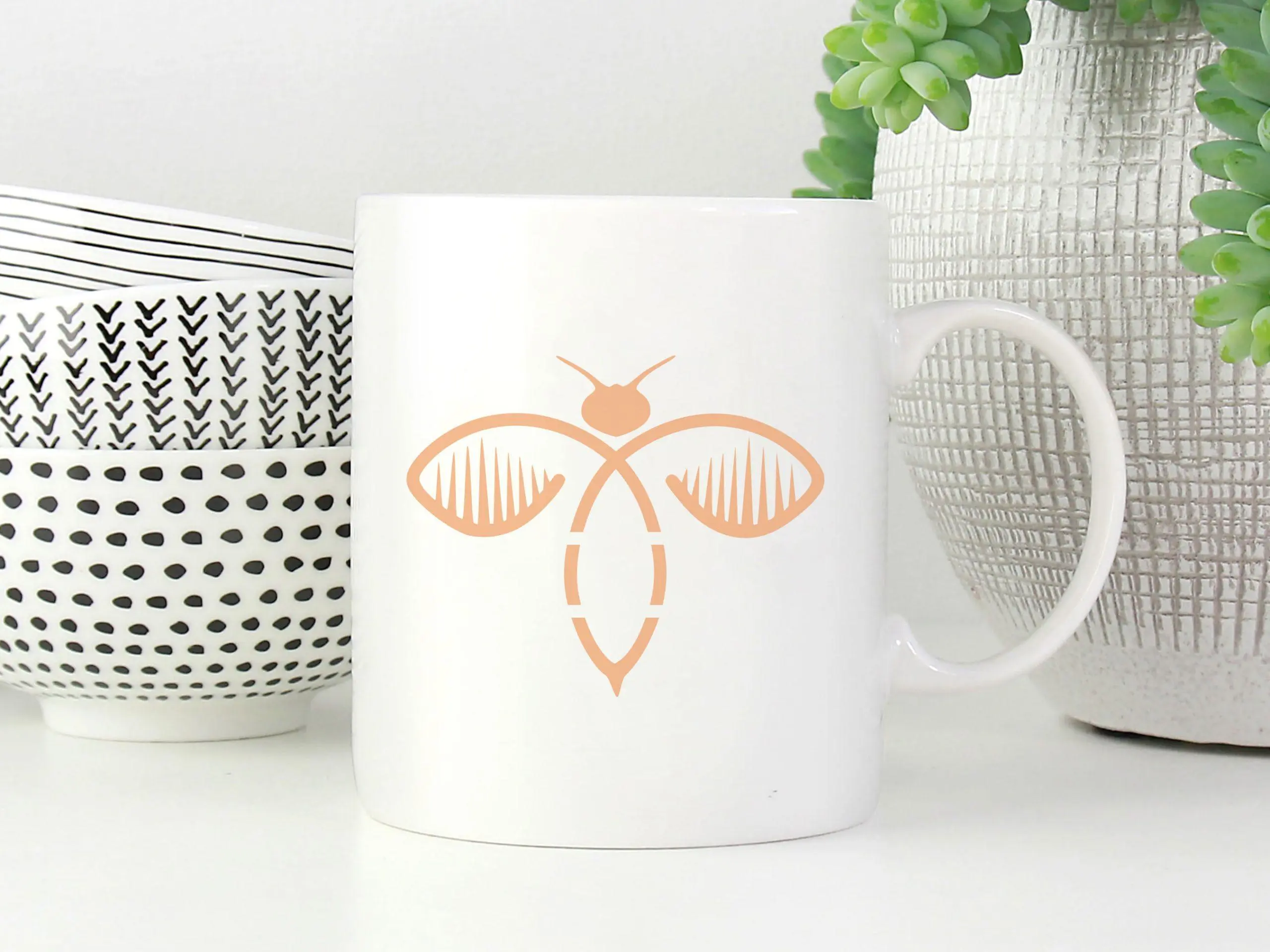 Bee Stencil - Art and Wall Stencil