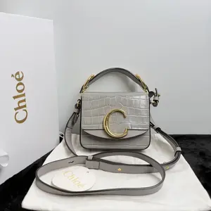 Pre-owned Chloé Leather Shoulder Bags 6.30'' R1949 Shoulder Bag C12021982126 0612 T2 Ella