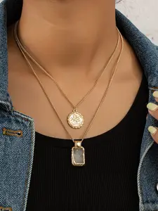 Double Layer Pendant Necklace, Unique Round Charm Collarbone Chain, Vintage Luxury, Daily Wear Fashion Jewelry, Gift for Family Friends