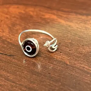 Wire Ring Black Glass Bead with Heart