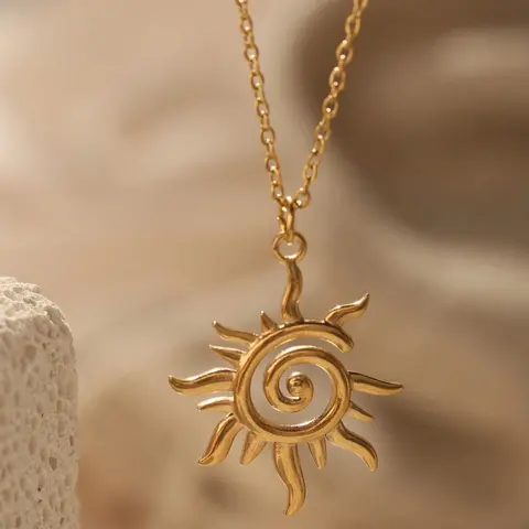Simple Stainless Steel Sunburst Pendant Necklace, Sexy Spiral Design, All Seasons Jewelry for Women, Summer Wear, Trendy Necklace