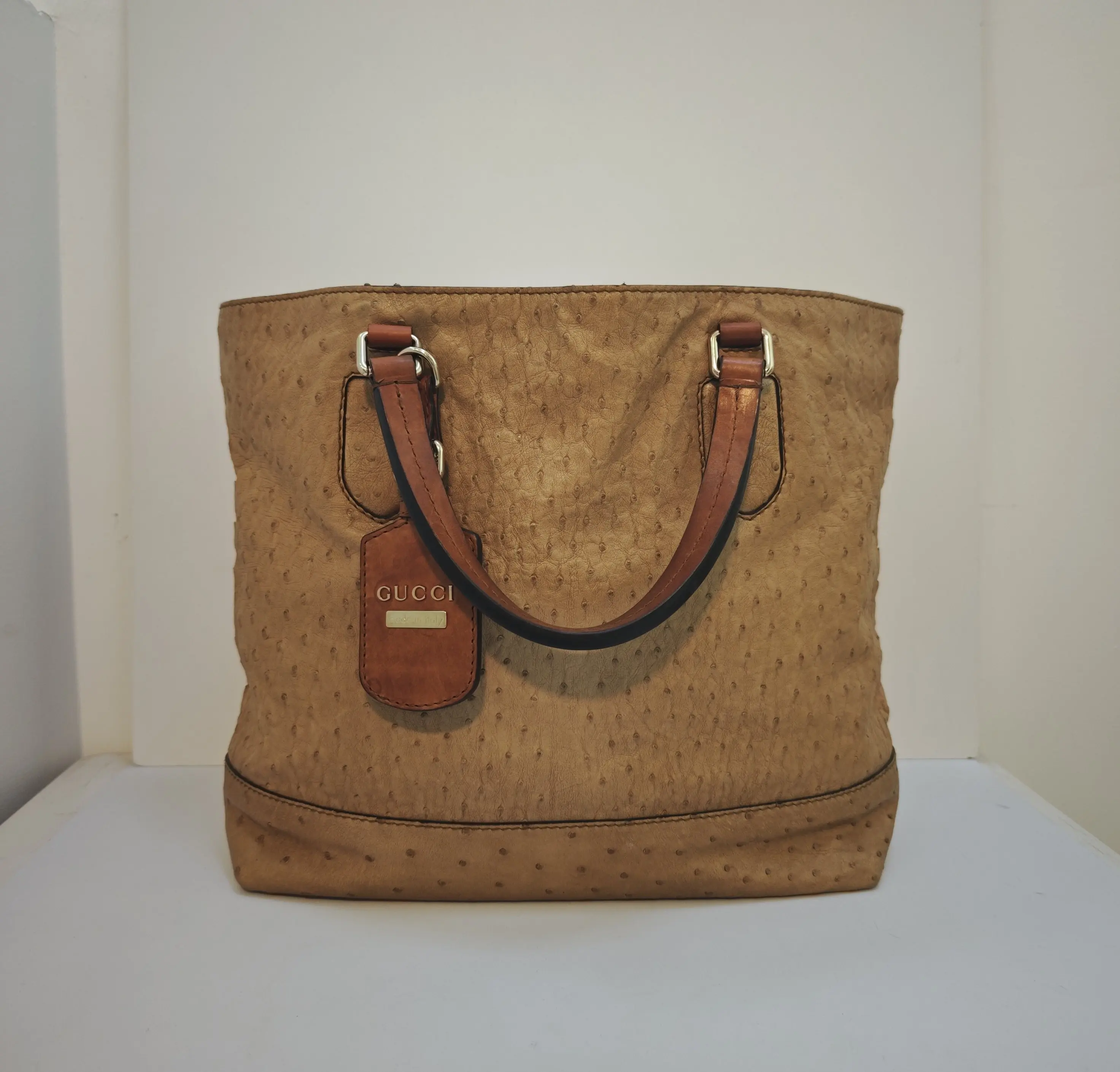Pre-owned GUCCI leather tote bags Ostrich Tote Bag