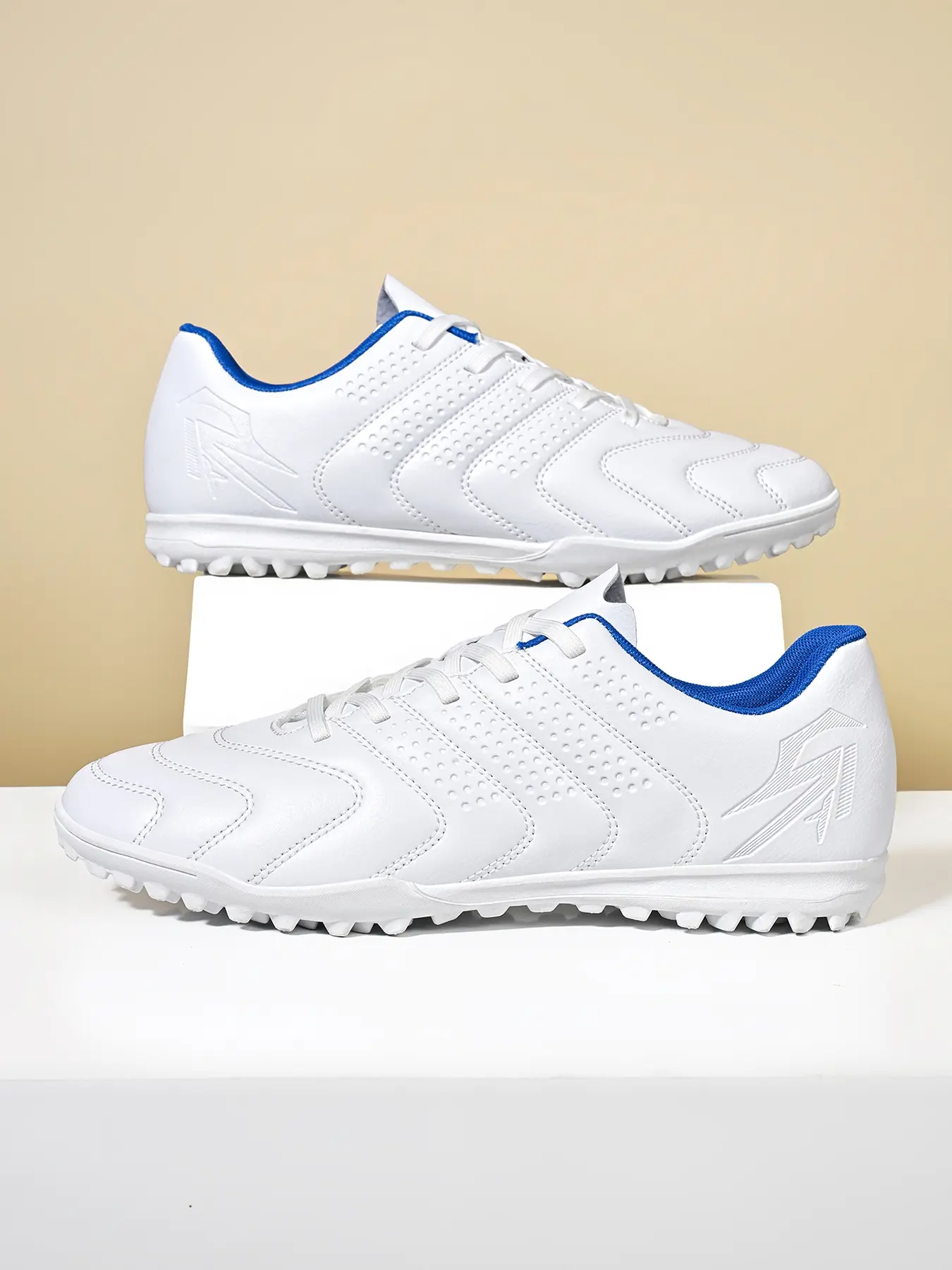Men's Sport Fashion Football Shoes TF Nails Outdoor Sports Sneakers, Wear-Resistant Anti-Slip Strong Grip Ankle Protection Durable Rubber Sole
