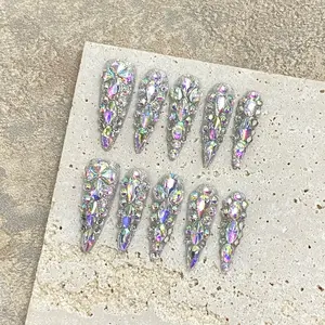 Handmade Elegant Glitter Nails – Refined Shine Press-On Nail Set (Reusable)