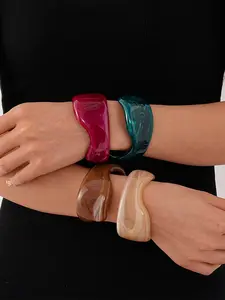 Acrylic Irregular Open Bracelet, Unique Design Jewelry Accessory, Stylish Handmade Gift Idea, Perfect for Daily Wear & Special Occasions