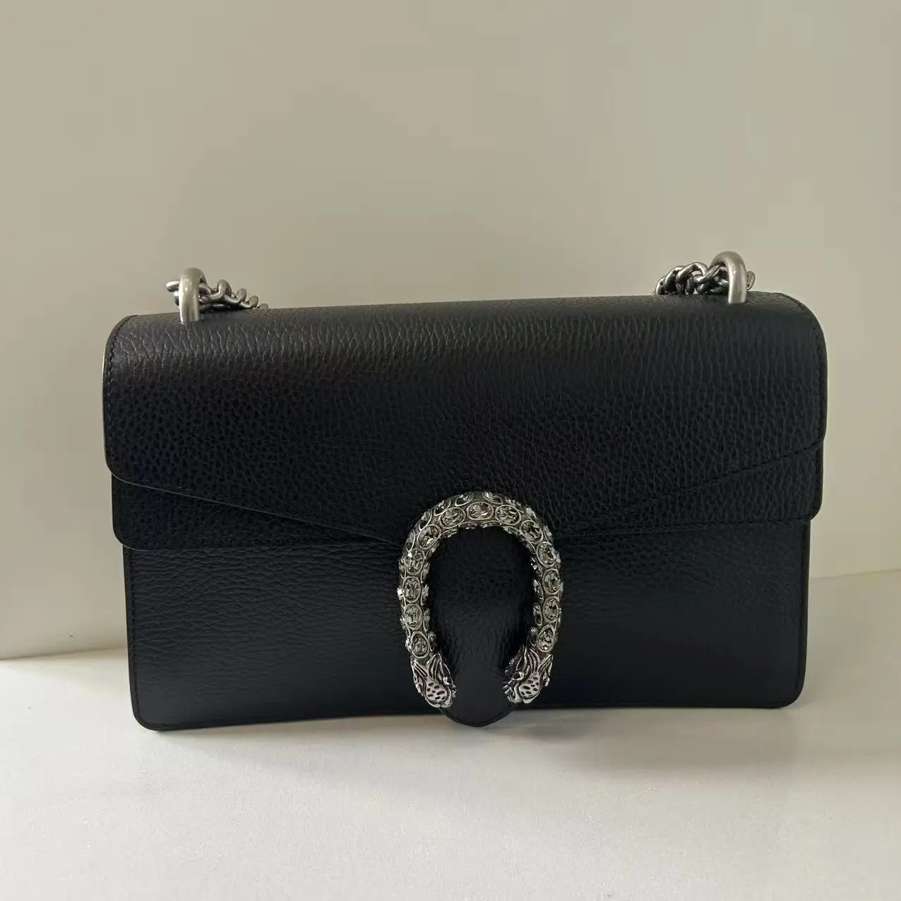 Pre-owned GUCCI Black Dionysus Medium Shoulder Bag, Genuine Leather Handbags, Genuine Leather Bag