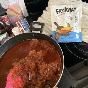 FryAway Super Fry Cooking Oil Solidifier, As Seen on Shark Tank, Solidifies 24 Cups of Oil - Plant-Based Powder, Fry Oil Away for Mess-Free Cleanup and Disposal - Easy to Use, Made in the USA, Kosher