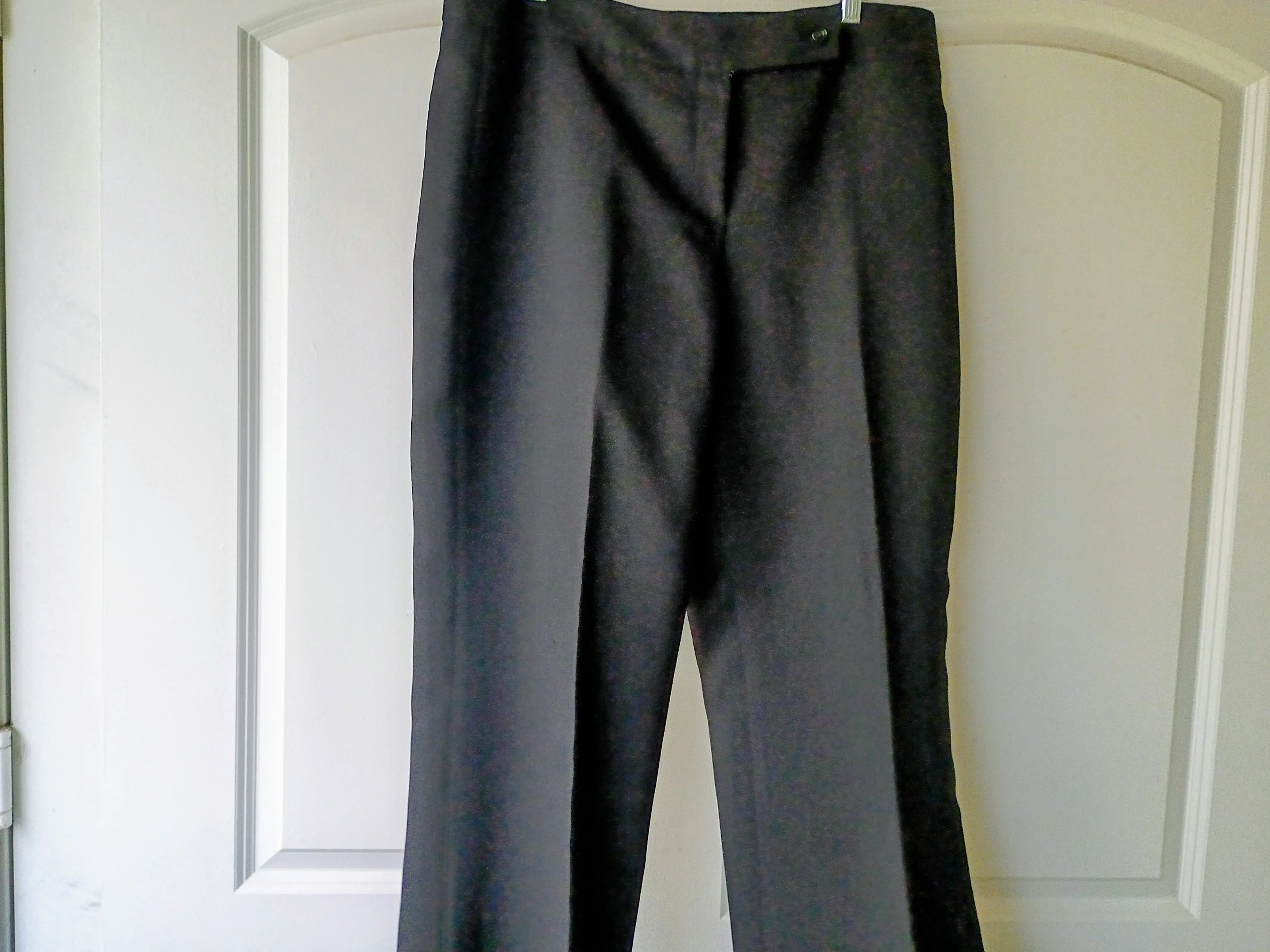 Pre-Owned Tahari ASL Trousers – Women's Size 14