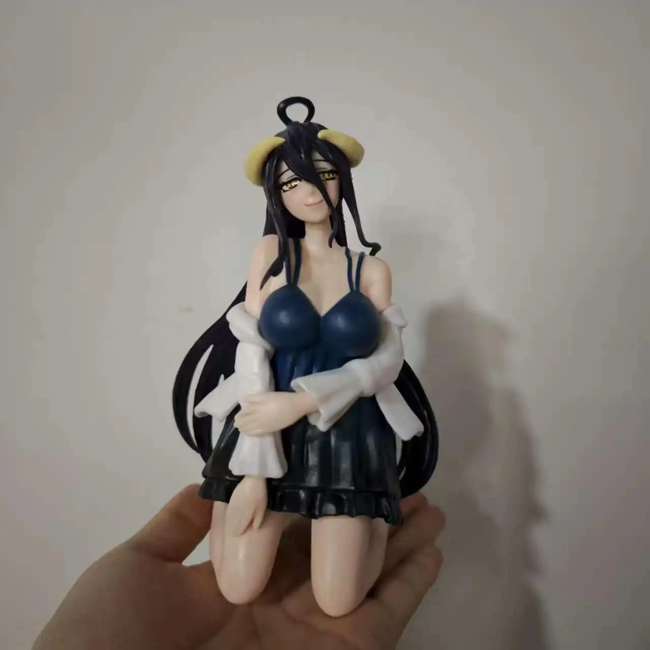 Albedo kneeling pose with long black hair beautiful Girls Figure Toys 14cm