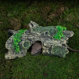 Naturalistic Log Hide