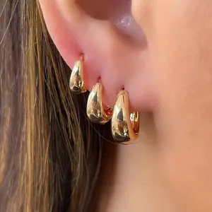 3 Pairs of Fashionable Copper Ear Buckles with High-end Feel, Large, Medium and Small 6pcs Ear Ornament Set for Women's Daily Matching, Gift and Wearing