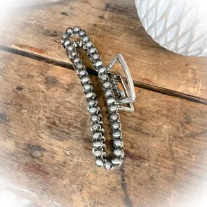 Navajo Style Pearl Claw Clip - Multiple Colors