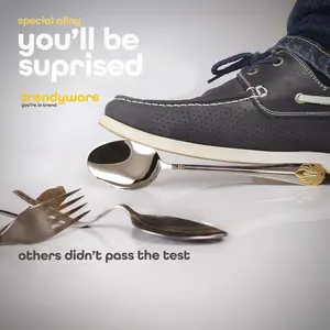 Silverware Set Limited Edition – 24 Piece Dinnerware Set – Flatware Set for 6 – Silver Tableware Set w/Gold Accents – Great for Family Gatherings & Daily Use – Spoons, Knives, Teaspoons, Forks Cutlery