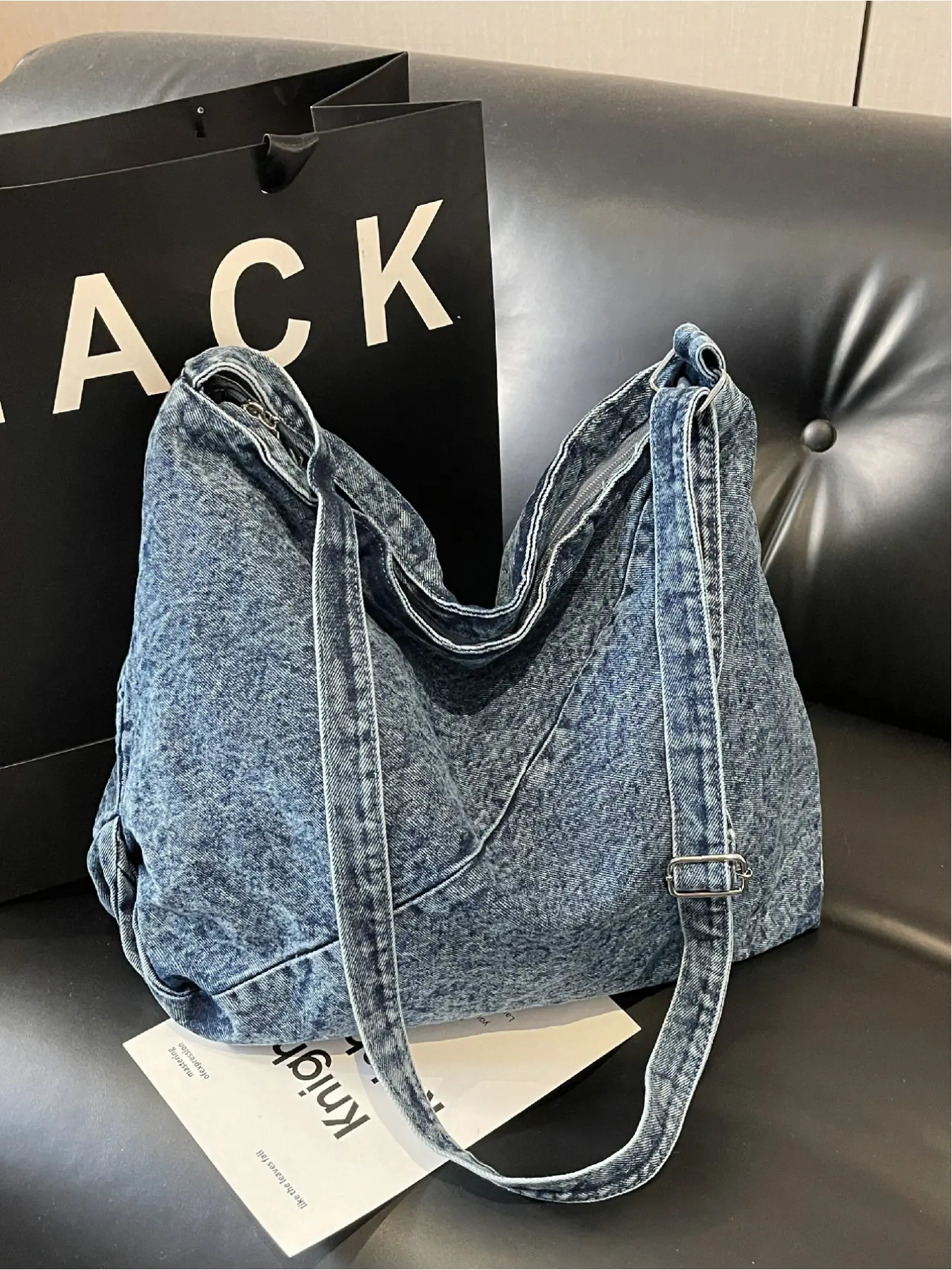 Large capacity casual versatile shoulder bag, washed denim fabric, simple and comfortable crossbody bag, stylish handbag, suitable for outdoor commuting, etc
