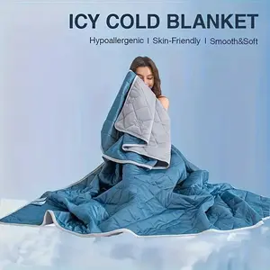 Cooling Blanket for Hot Sleepers, Ultra Soft Breathable Polyester Bed Throw, Large Size Comfort, Ideal for Warm Weather Relief