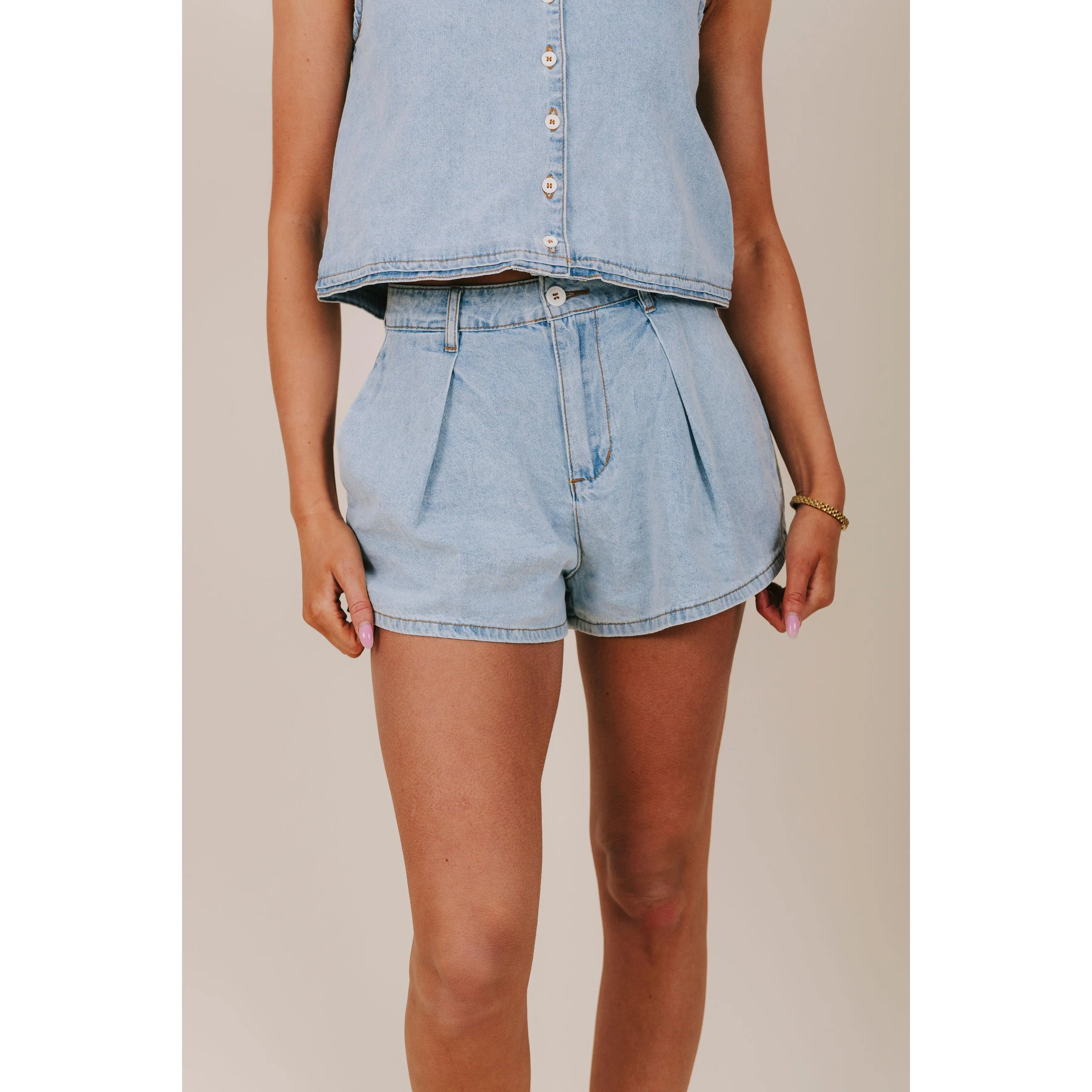 Island In The Sun Shorts