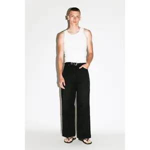 Laurel Relaxed Wide-Leg Jeans
