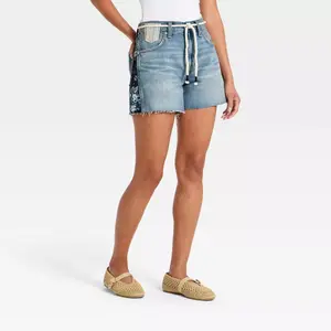 Women's Mid-Rise Patchwork Barrel Shorts - Universal Thread Medium Wash 0