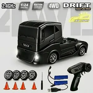 1： 24 Full Proportional Four Wheel Drive RC Drift Car Portable Pocket Size Drift Model Cool Lighting Perfect Birthday Holiday Present For RC Hobby Lovers