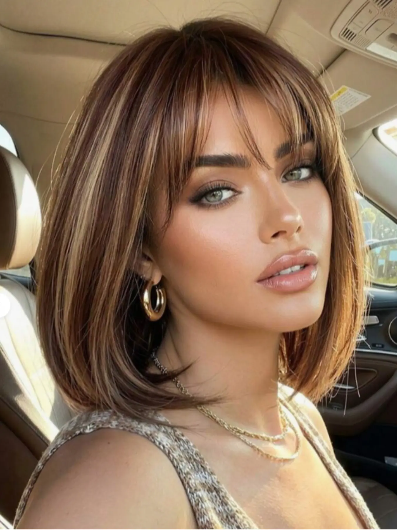 2-Inch Bangs Design Bob Short Straight Hair Heat-Resistant Full Wig with Bangs for Women, Natural Look Daily Use Synthetic Fiber