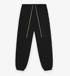 Simple and comfortable trousers, stylish and grand.