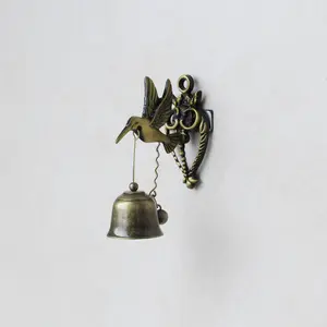 1pc Vintage Metal Wind Chime Doorbell, Animal-Shaped Doorbell Decoration, Wall-Mounted Door Chime For Room, Garden, And Courtyard Decoration, Commemorative Wind Chime As A Gift For Friends And Family, Commemorative Gift