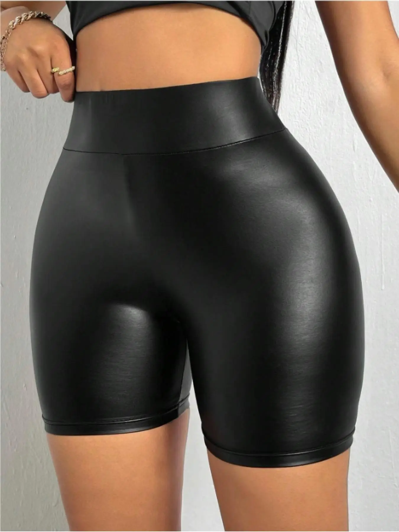 Fashionable Casual Slim Minimalist Basic high-waist PU leather women's Skinny shorts Fashionable Casual Slim Minimalist Basic high-waist PU leather women's Skinny shorts