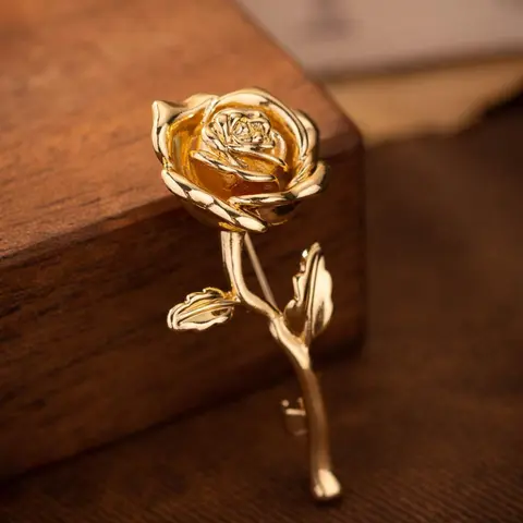 Mother's Day Gift Rose Design Brooch, Fashionable Clothes Accessories for Women & Men, Fashion Accessory, Trendy All-match & Exquisite Brooch for Birthday Gift, Flower Brooch, Flower Brooch Pin