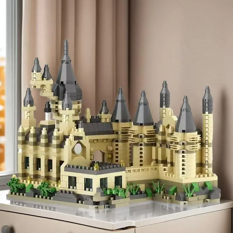 Creative Magic Castle Building Blocks Set, 1563pcs/set Durable ABS
