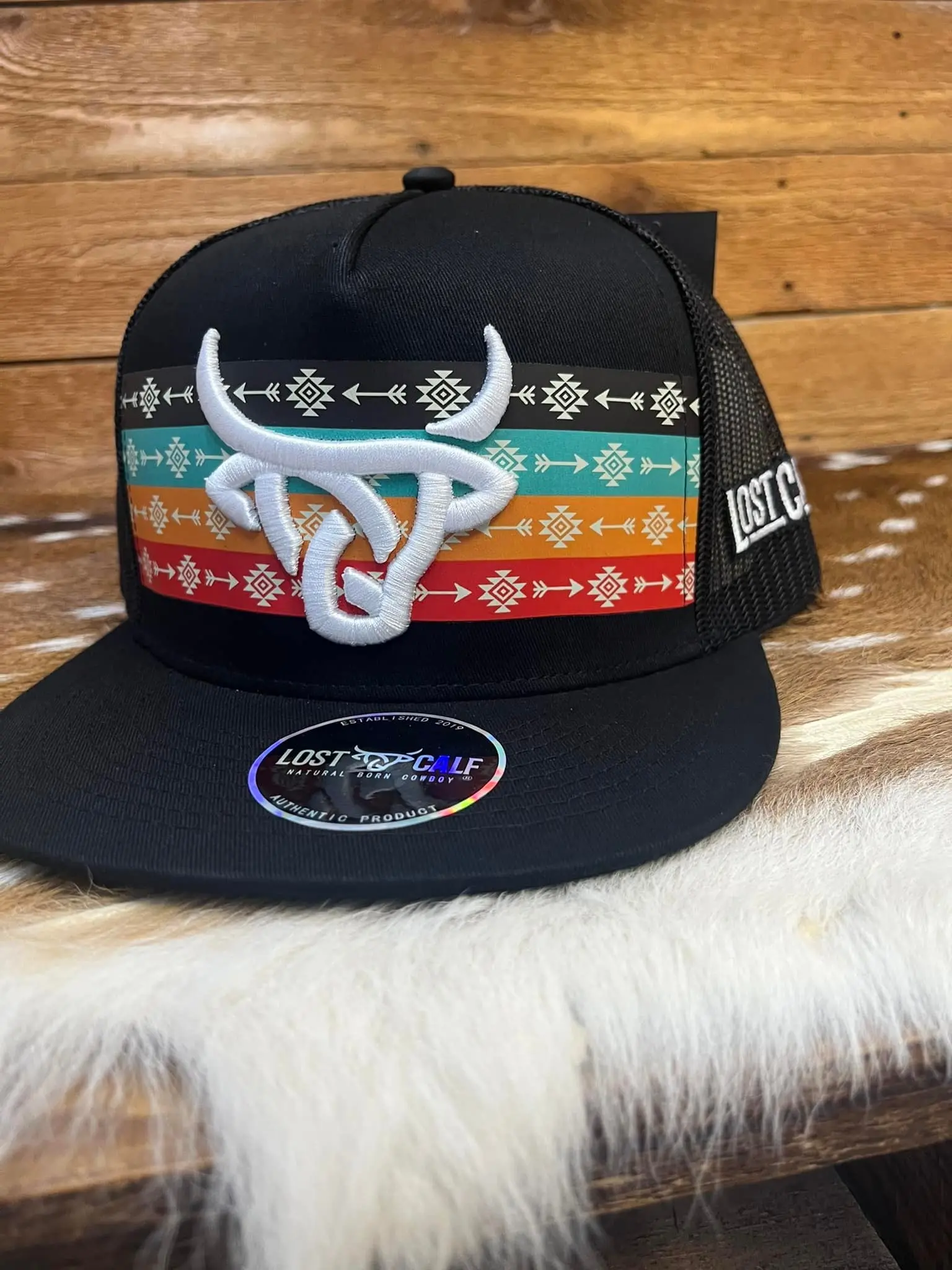 [SAVE upto 50%] Lost Calf Original Arrow Flat Negra Trucker Hat, Western Bull Skull Embroidered Snapback Cap, Retro Cowboy Mesh Hat, Adjustable Unisex Outdoor Cap
