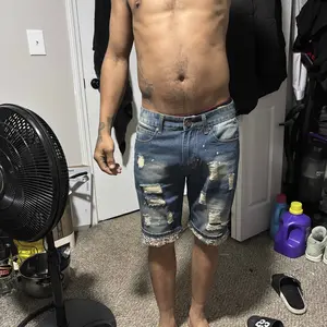 Men's Patched Ripped Denim Shorts, Street Fashion Zipper Fly Pocket Denim Shorts for Summer, Fashion Men's Bottoms for Daily Wear