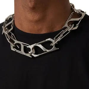 Gothic link necklace