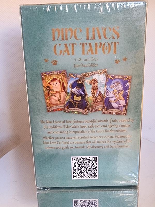 Nine Lives Cat Tarot